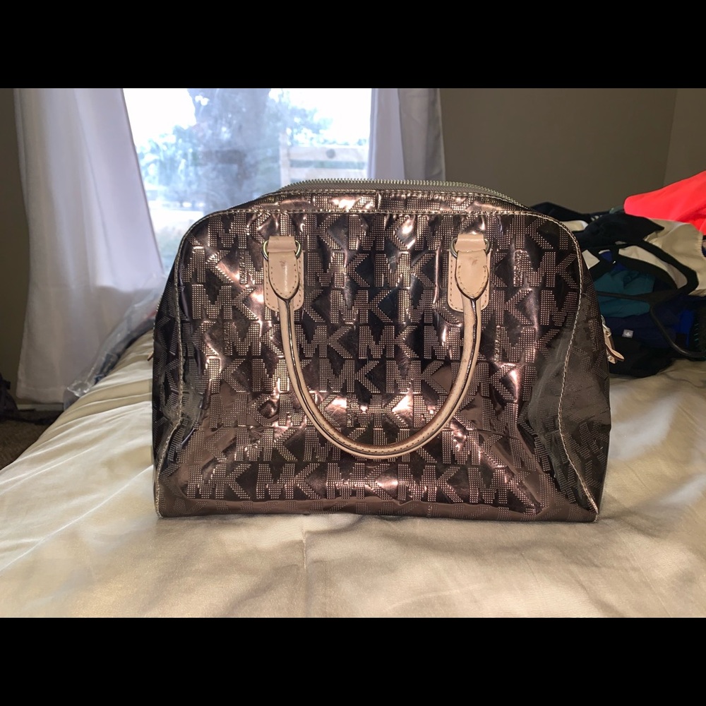 Michael Kors silver purse